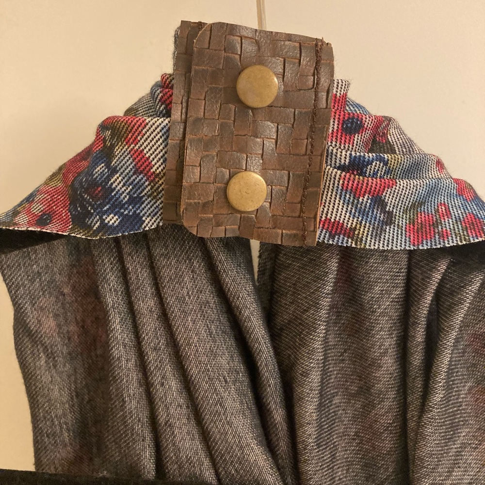 3 Infinity Scarves Bundle - Picture 7 of 8